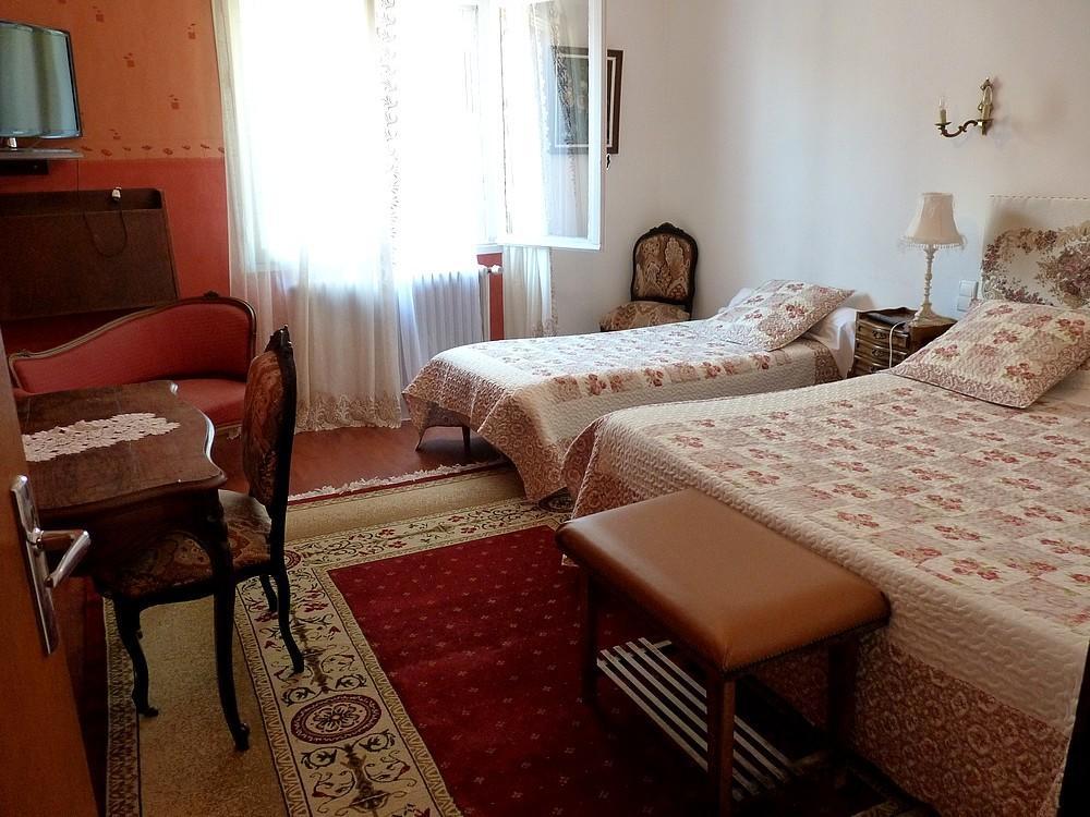 Hotel Le Mont Royal Realmont Luaran gambar